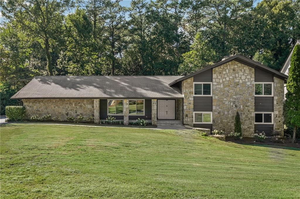 675 Weatherly Lane