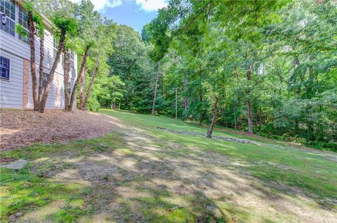 A home in Dacula