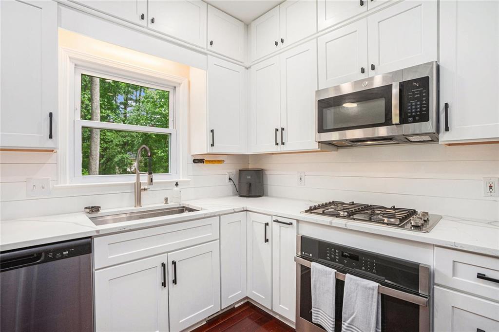 300 Wesfork Way, Suwanee, Georgia image 16