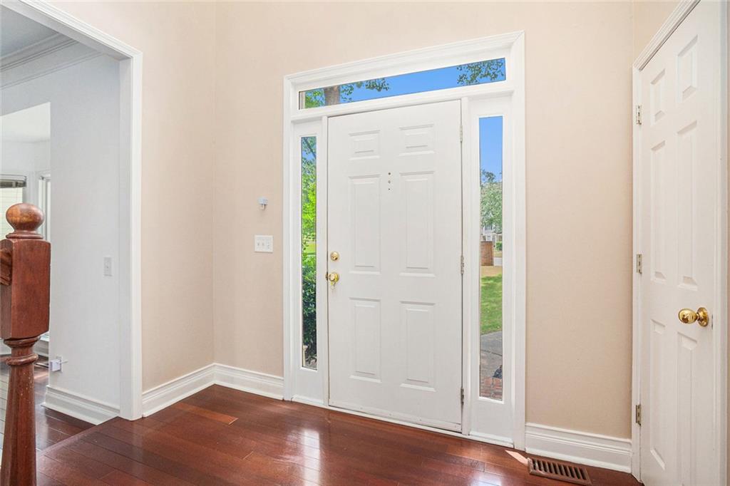 300 Wesfork Way, Suwanee, Georgia image 5