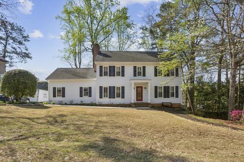 1151 Roxboro Cove NE Atlanta GA 30324