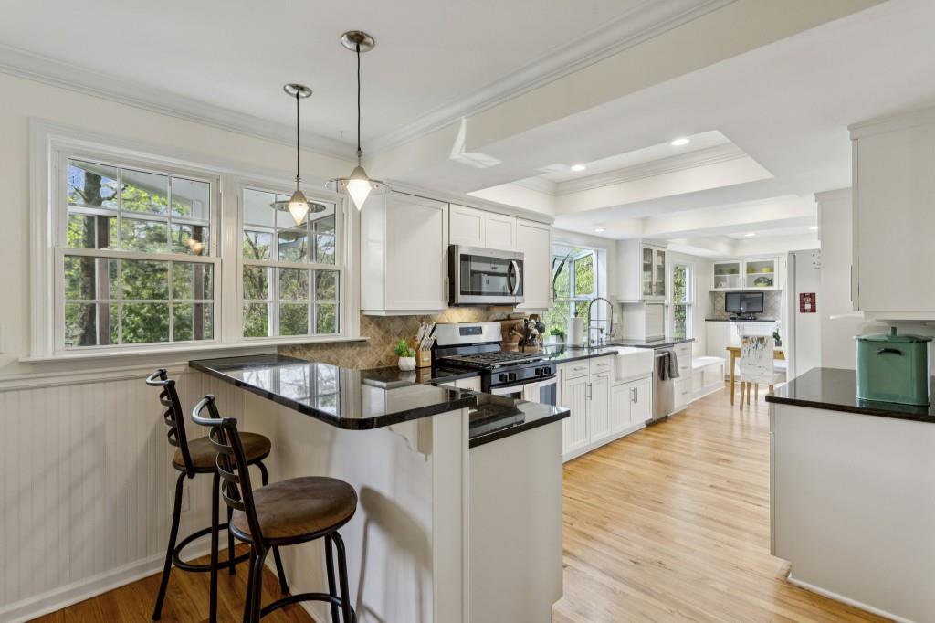 1151 Roxboro Cove NE