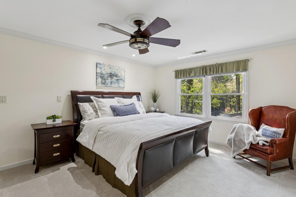 1151 Roxboro Cove NE