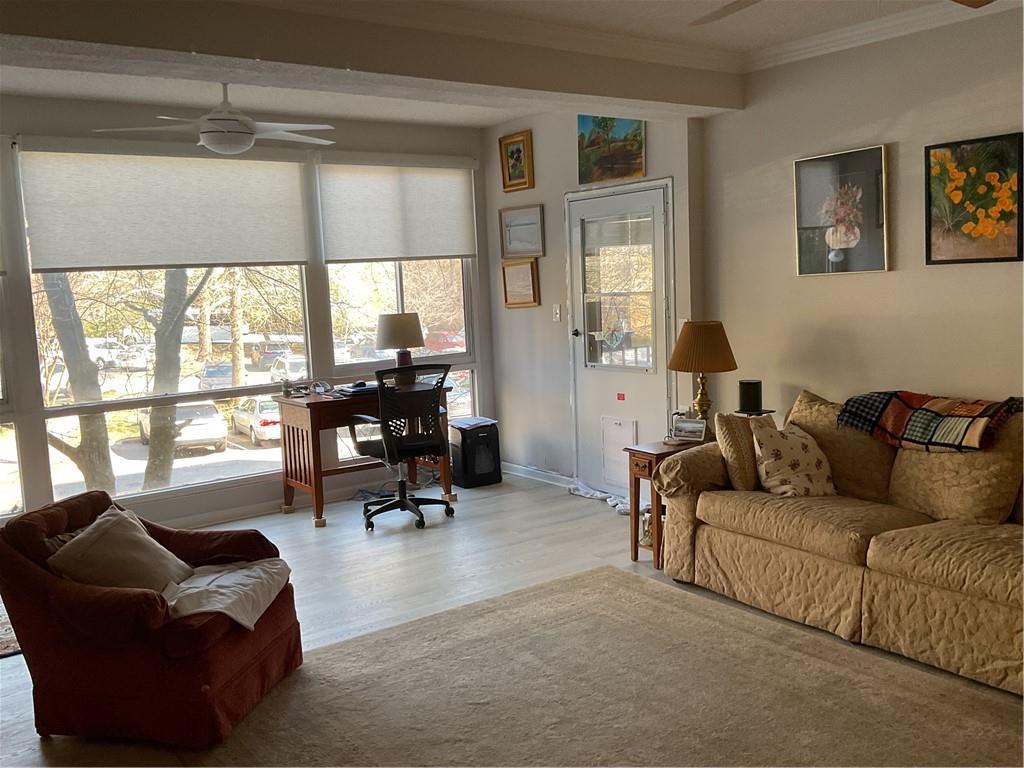 1800 Clairmont Place 223