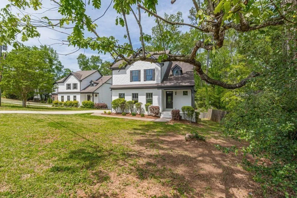 Atlanta, Georgia 30316, United States, 3 Bedrooms Bedrooms, ,4 BathroomsBathrooms,Residential,Active,202292