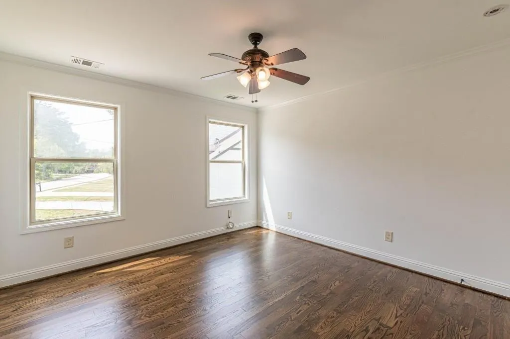 Atlanta, Georgia 30316, United States, 3 Bedrooms Bedrooms, ,4 BathroomsBathrooms,Residential,Active,202292