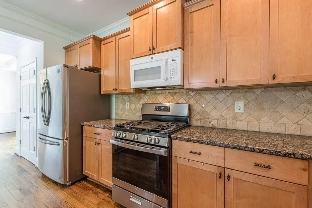 Atlanta, Georgia 30316, United States, 3 Bedrooms Bedrooms, ,4 BathroomsBathrooms,Residential,Active,202292