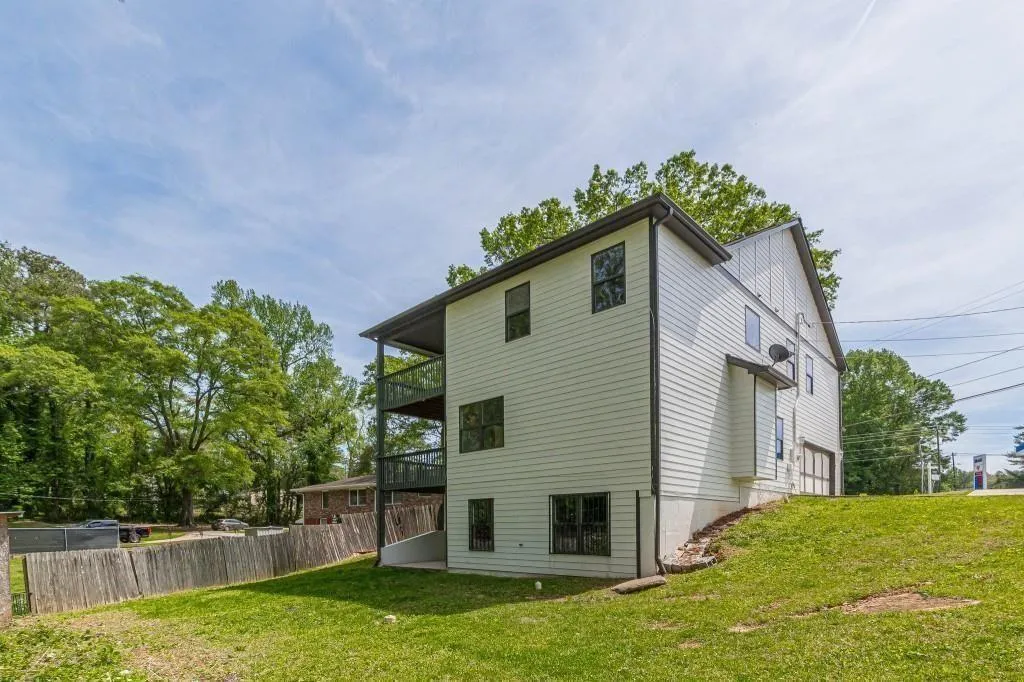 Atlanta, Georgia 30316, United States, 3 Bedrooms Bedrooms, ,4 BathroomsBathrooms,Residential,Active,202292