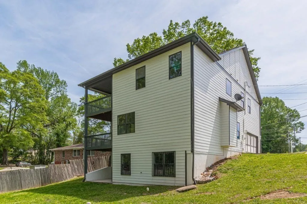 Atlanta, Georgia 30316, United States, 3 Bedrooms Bedrooms, ,4 BathroomsBathrooms,Residential,Active,202292