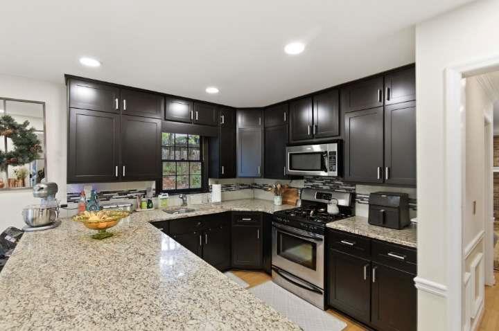 9156 Branch Valley Way