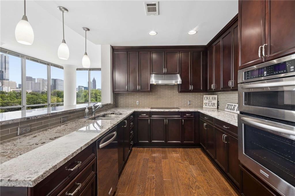 270 17th Street NW 601