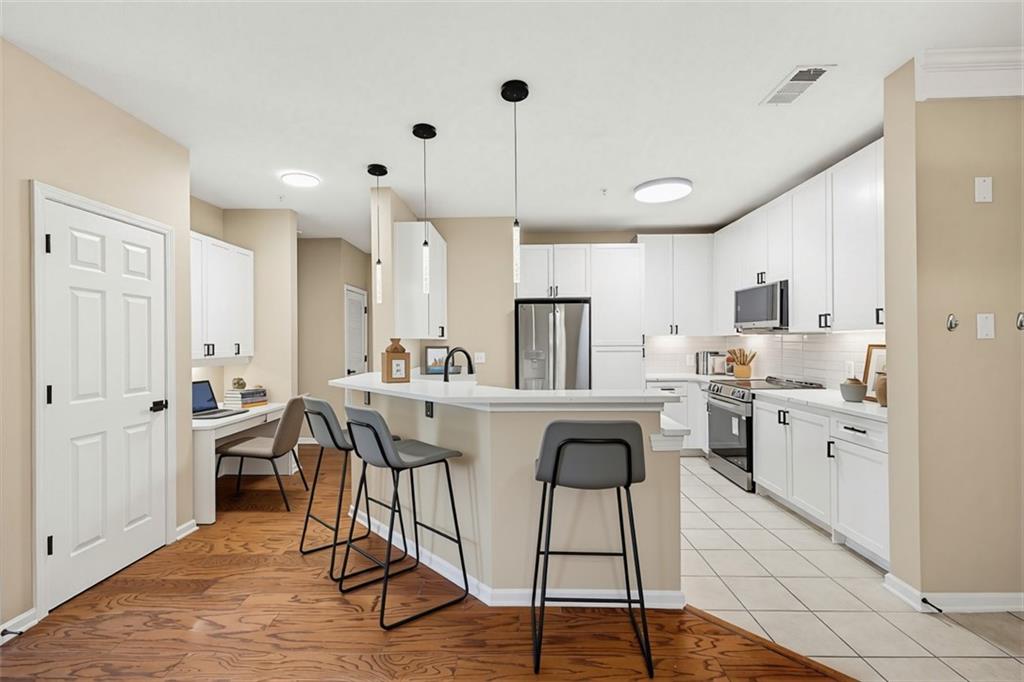 400 NW 17th Street 2322