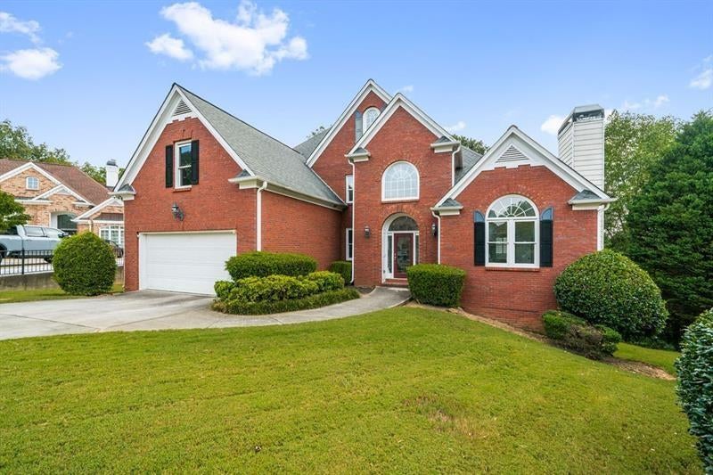 2409 Vinings Oaks Court SE