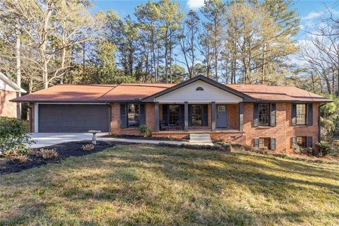 2927 Ponderosa Circle Decatur GA 30033