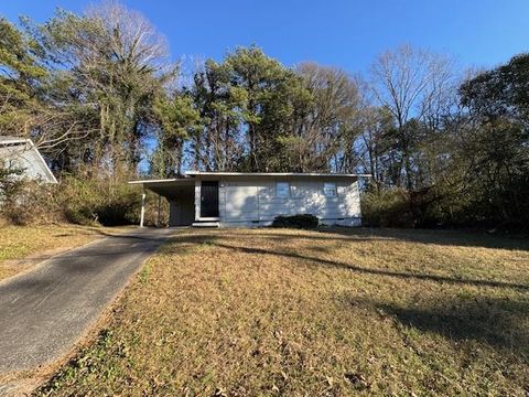 Photo of 2118 Kipling Circle SE, Atlanta, GA 30315 (MLS # 7705903)