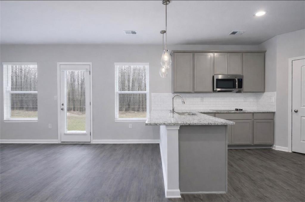 391 River Walk Farm Pkwy #11