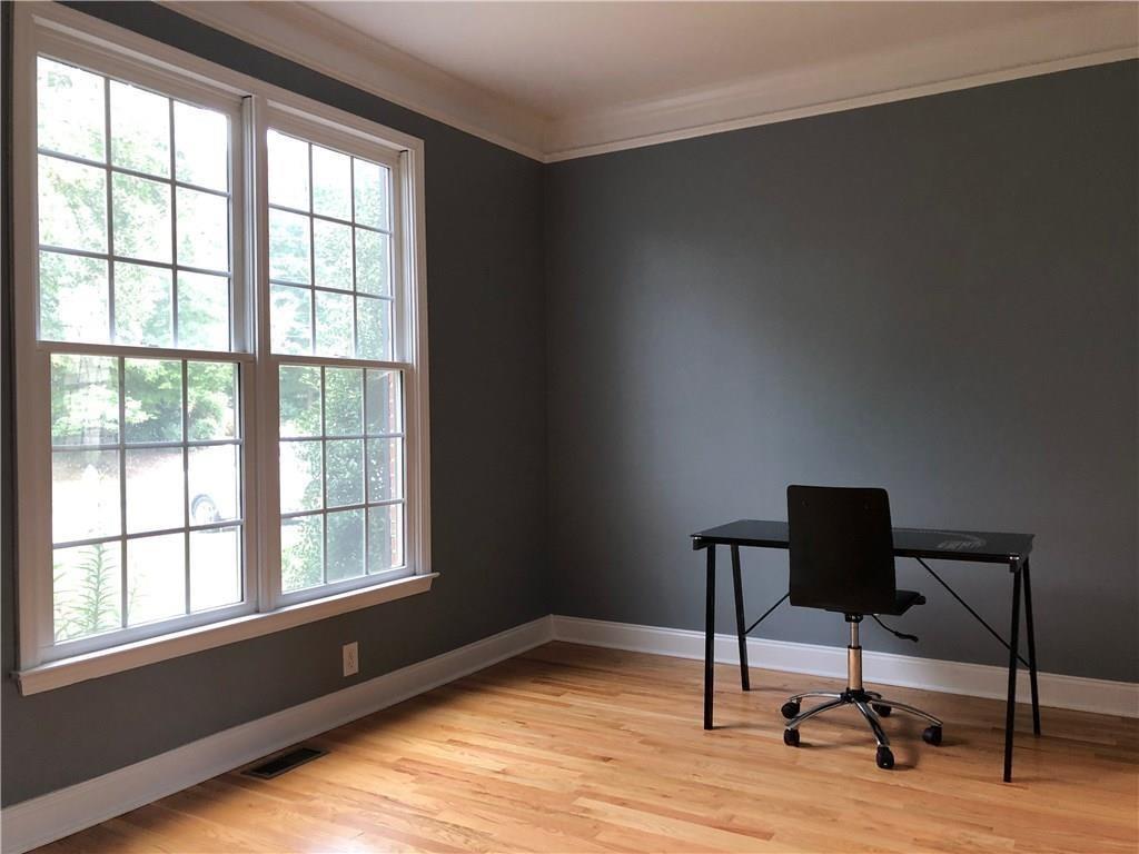 1917 Barrett Knoll Circle