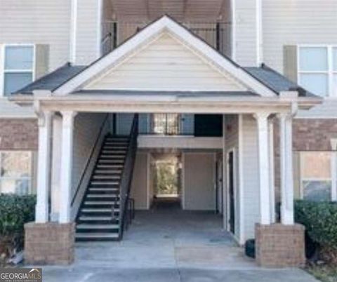 Condo For Sale - 10303 Waldrop Place<br/> Decatur, GA 30034