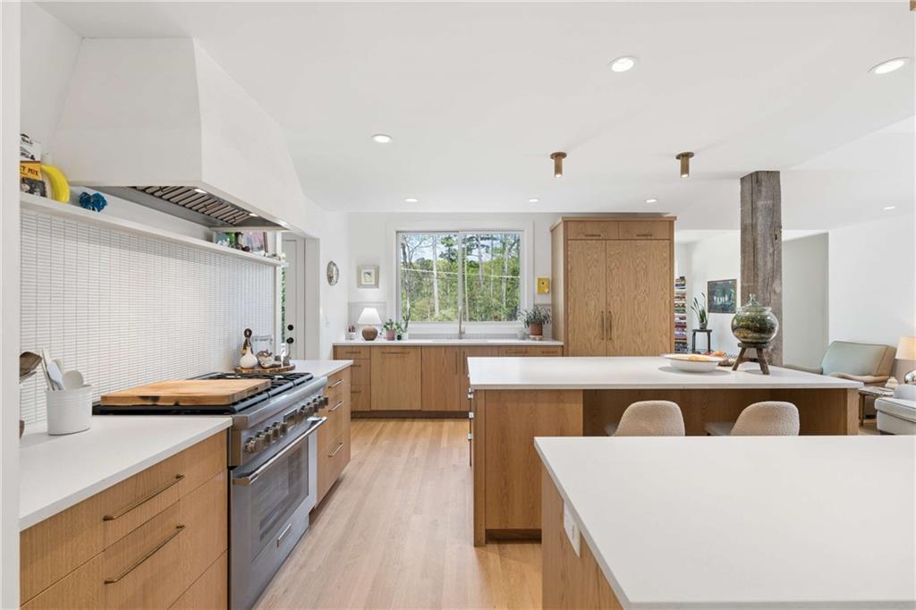 Atlanta, Georgia, 30307, United States, 4 Bedrooms Bedrooms, ,4 BathroomsBathrooms,Residential,Active,2037515