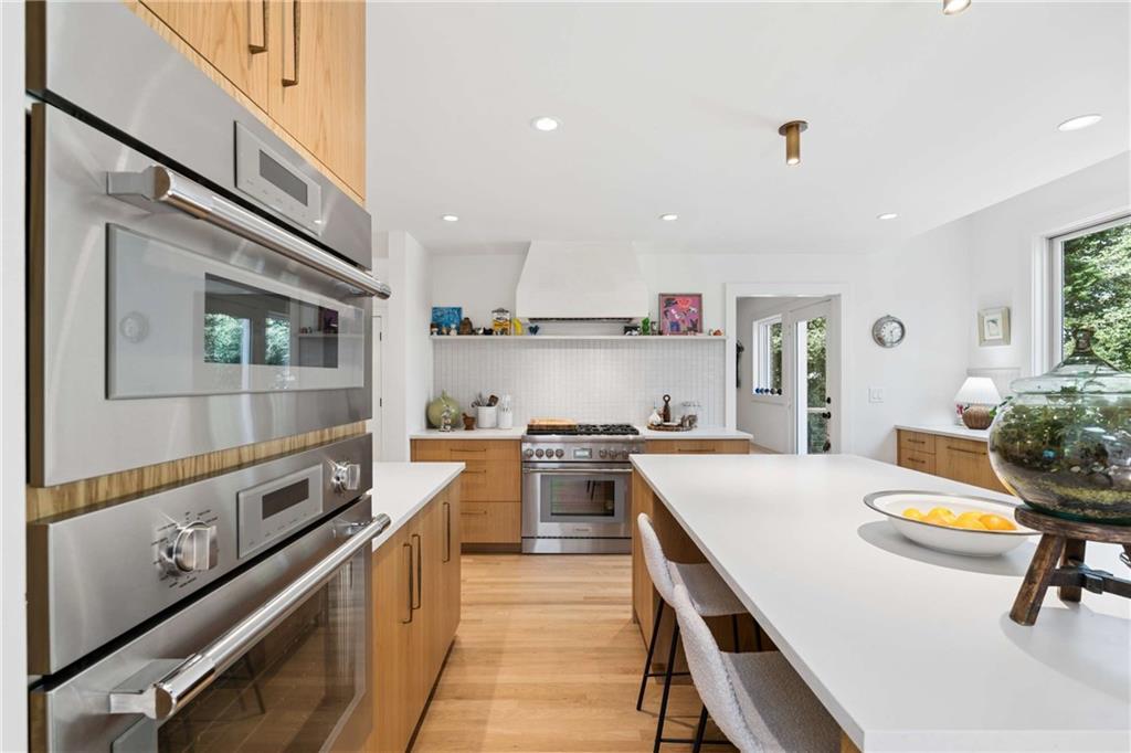 Atlanta, Georgia, 30307, United States, 4 Bedrooms Bedrooms, ,4 BathroomsBathrooms,Residential,Active,2037515