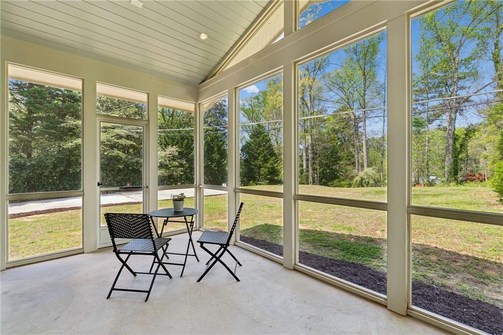 Atlanta, Georgia, 30307, United States, 4 Bedrooms Bedrooms, ,4 BathroomsBathrooms,Residential,Active,2037515