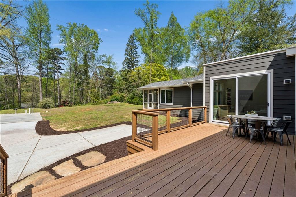Atlanta, Georgia, 30307, United States, 4 Bedrooms Bedrooms, ,4 BathroomsBathrooms,Residential,Active,2037515