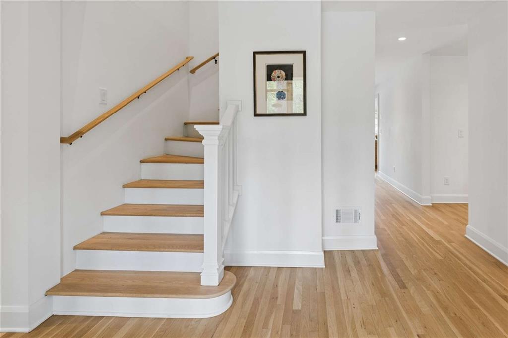 Atlanta, Georgia, 30307, United States, 4 Bedrooms Bedrooms, ,4 BathroomsBathrooms,Residential,Active,2037515