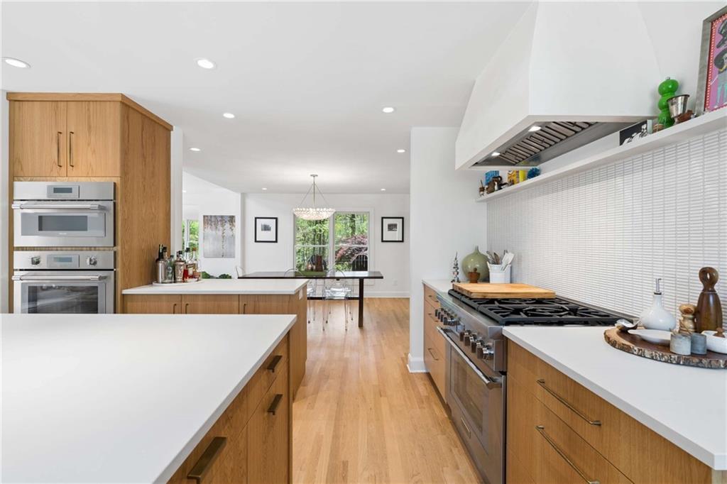 Atlanta, Georgia, 30307, United States, 4 Bedrooms Bedrooms, ,4 BathroomsBathrooms,Residential,Active,2037515