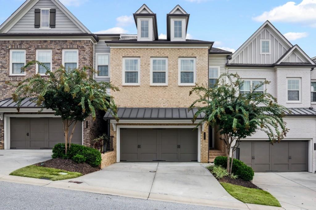 3465 Fenton Drive SE