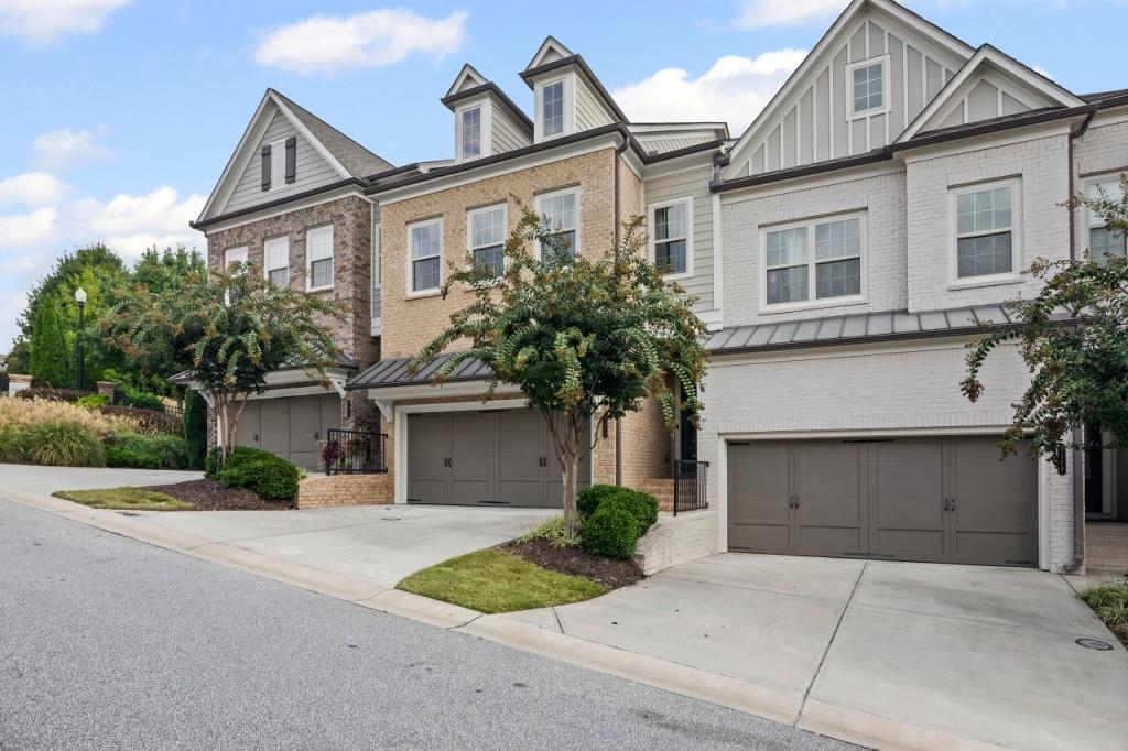 3465 Fenton Drive SE
