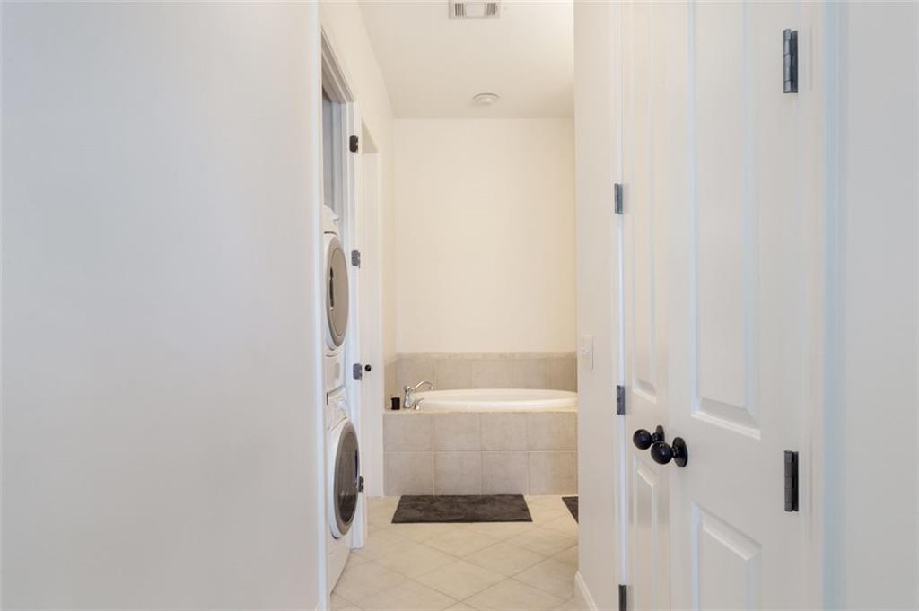 Woodstock Downtown - Residential