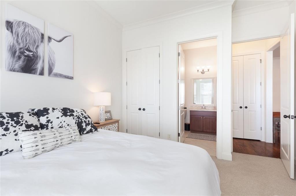 Woodstock Downtown - Residential