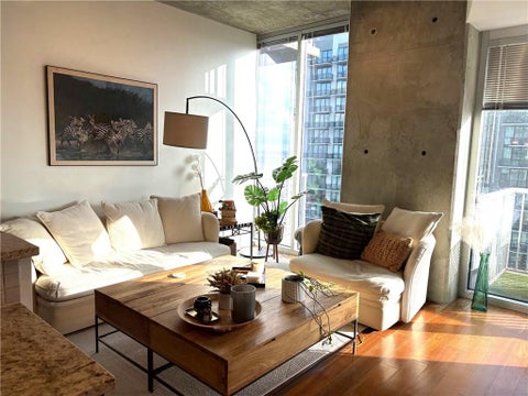 Condo For Rent - 855 Peachtree Street #2607<br/> Atlanta, GA 30308