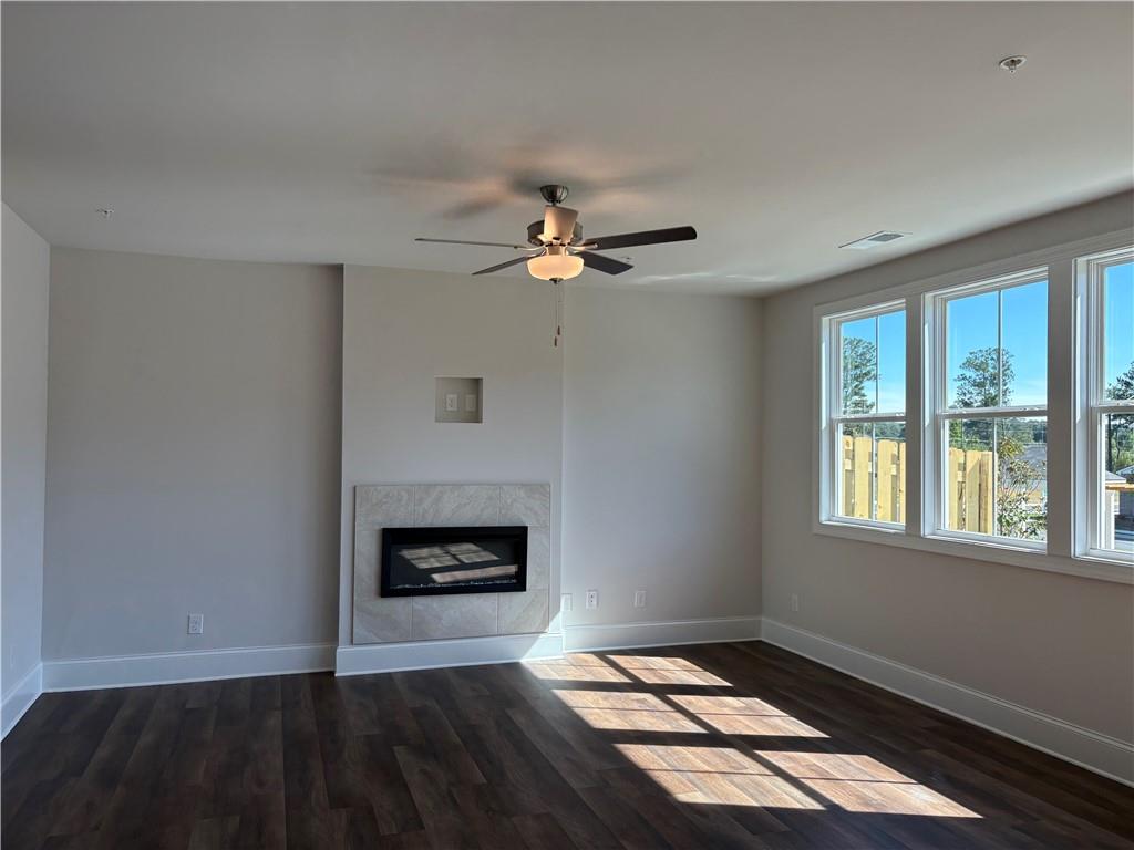 923 Crestmanor Drive