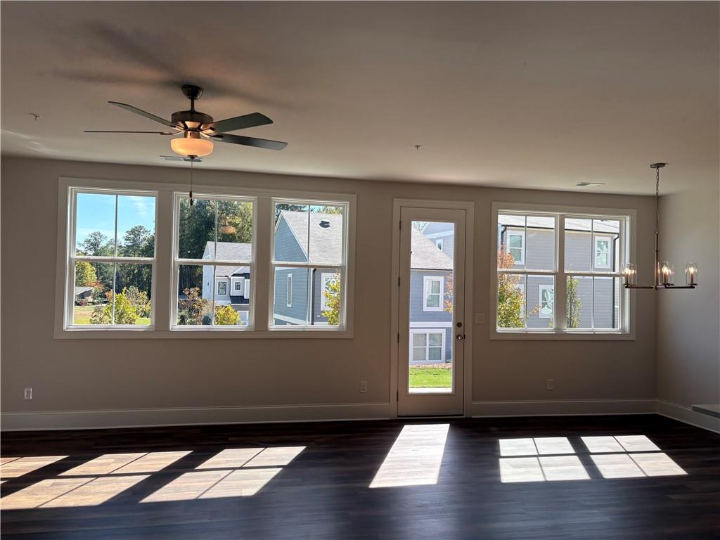 923 Crestmanor Drive