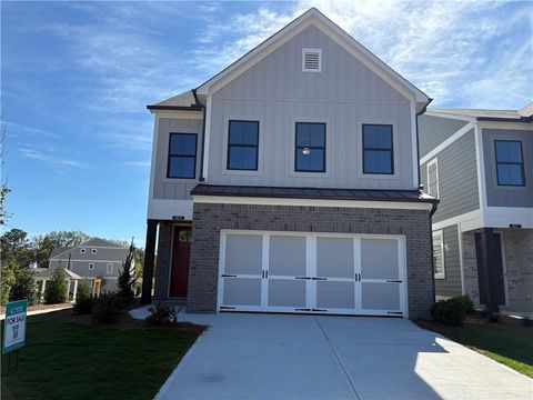 923 Crestmanor Drive Marietta GA 30008