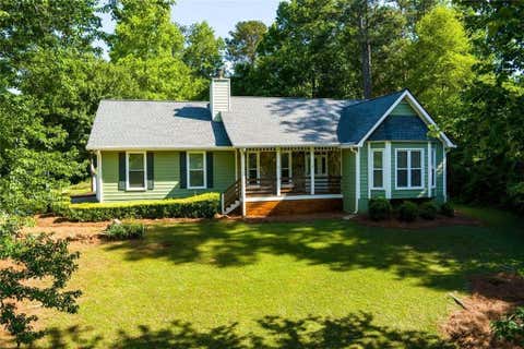 Homes For Sale - 180 Hayes Circle<br/> Rex, GA 30273