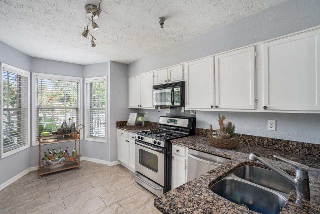 4001 Riverlook Parkway SE 203