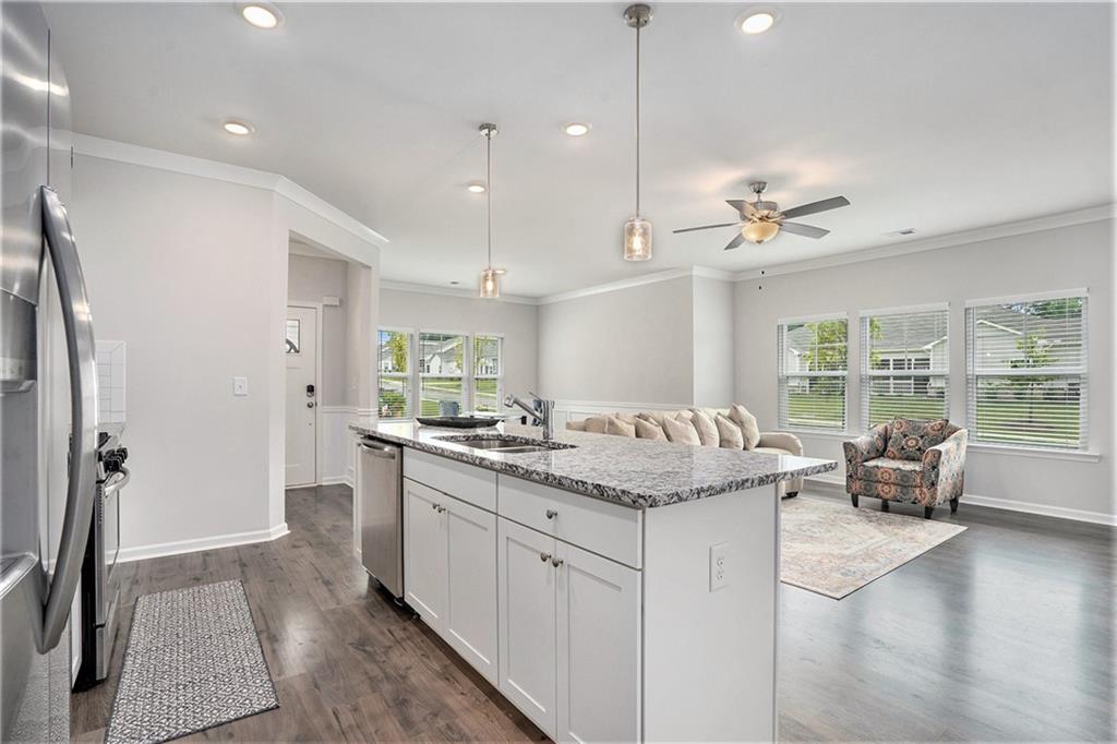 3901 Shelleydale Drive, Powder Springs, Georgia image 13