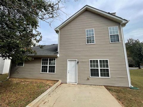 A home in Lithonia