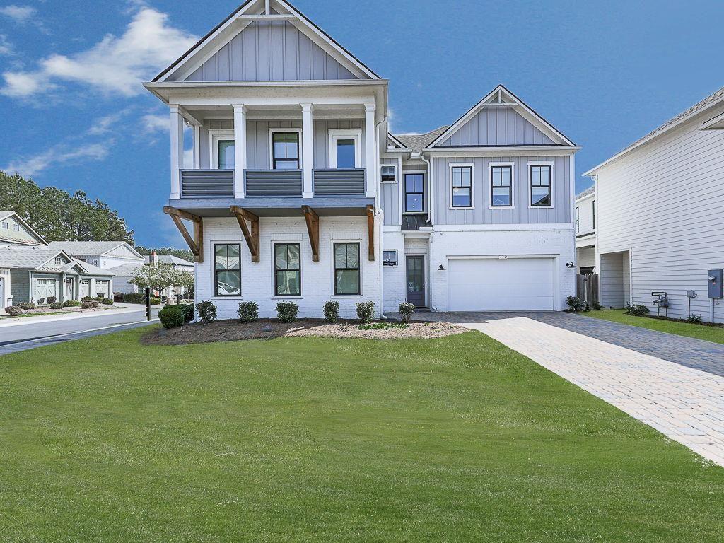 412 Falling Water Avenue