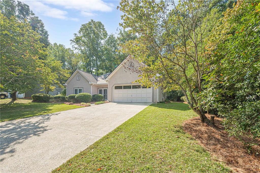 3215 Dogwood Drive