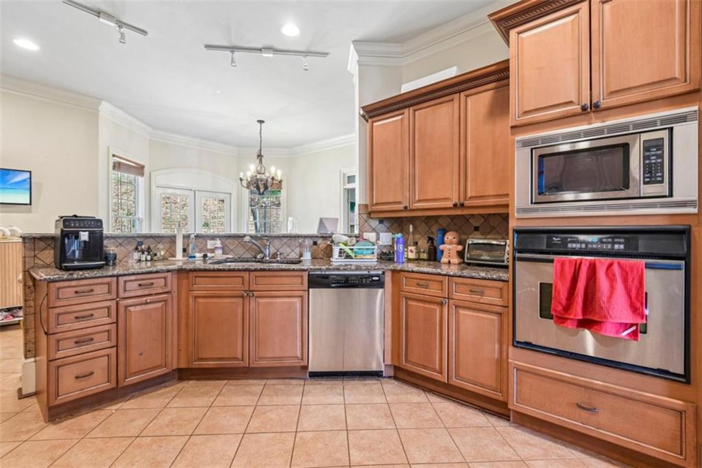 3230 Sweetwater Drive