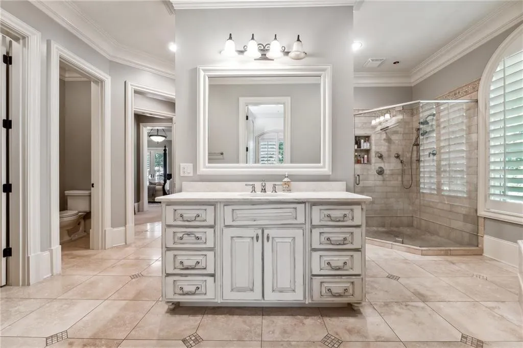 Ball Ground, Georgia 30107, United States, 5 Bedrooms Bedrooms, ,9 BathroomsBathrooms,Residential,Pending,43763