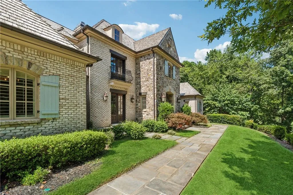 Ball Ground, Georgia 30107, United States, 5 Bedrooms Bedrooms, ,9 BathroomsBathrooms,Residential,Pending,43763