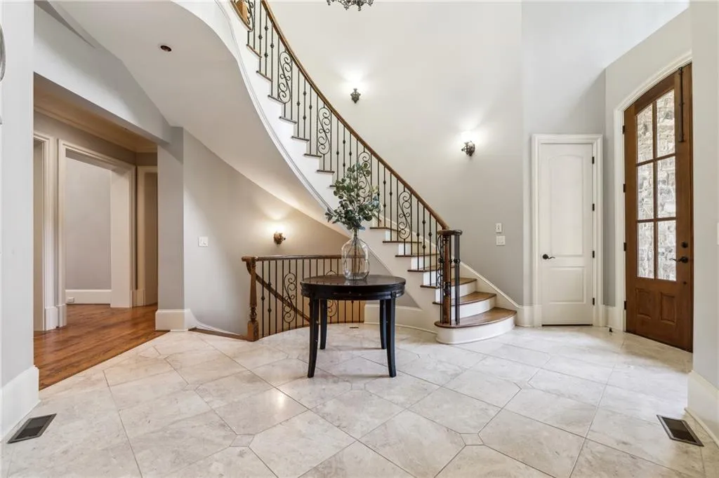 Ball Ground, Georgia 30107, United States, 5 Bedrooms Bedrooms, ,9 BathroomsBathrooms,Residential,Pending,43763