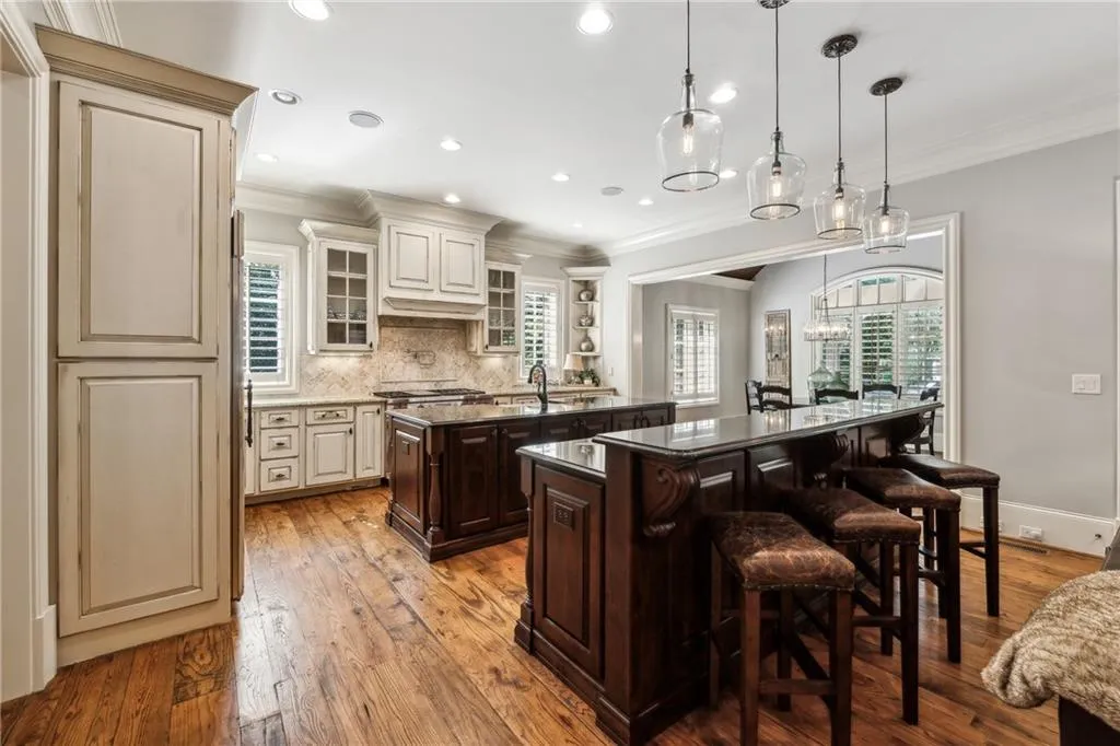 Ball Ground, Georgia 30107, United States, 5 Bedrooms Bedrooms, ,9 BathroomsBathrooms,Residential,Pending,43763