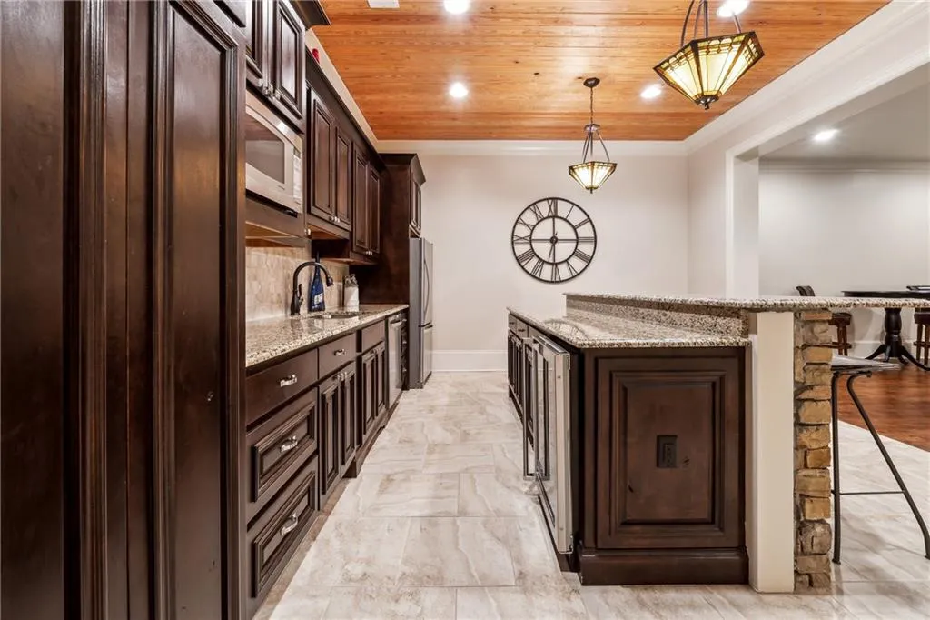 Ball Ground, Georgia 30107, United States, 5 Bedrooms Bedrooms, ,9 BathroomsBathrooms,Residential,Pending,43763