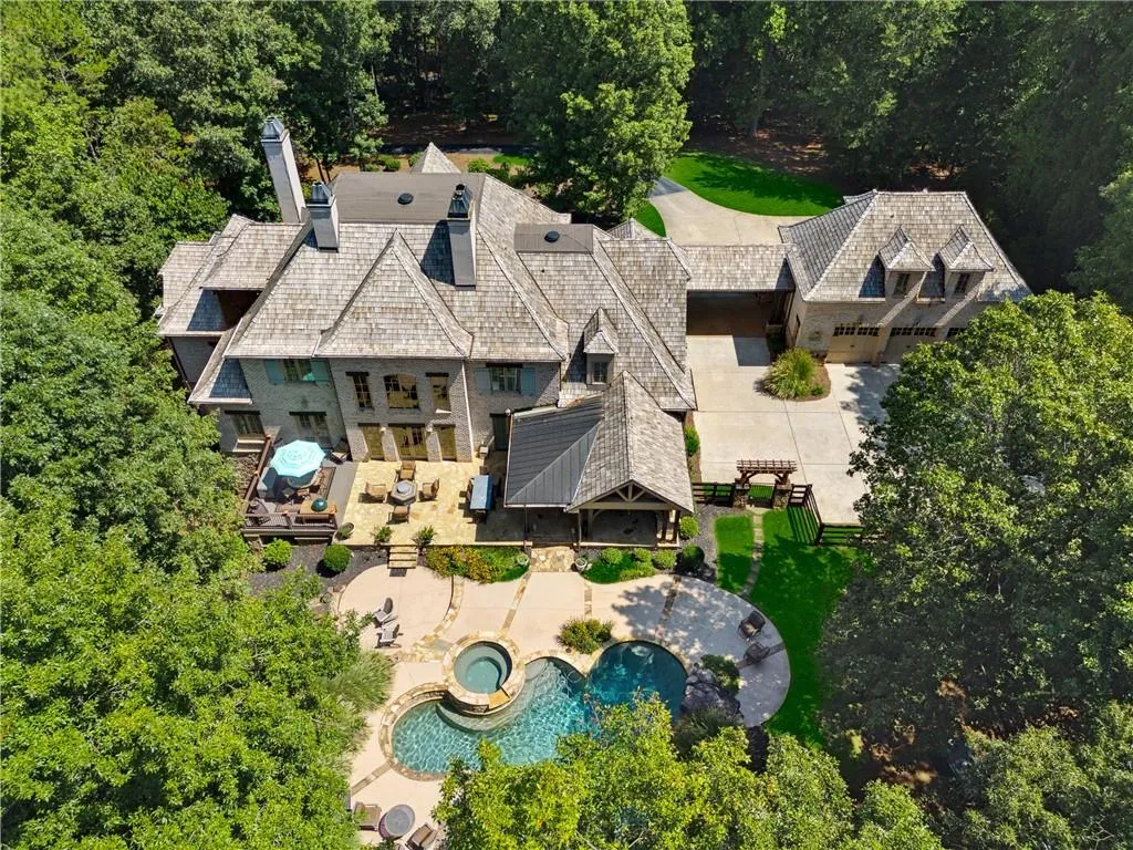 Ball Ground, Georgia 30107, United States, 5 Bedrooms Bedrooms, ,9 BathroomsBathrooms,Residential,Pending,43763