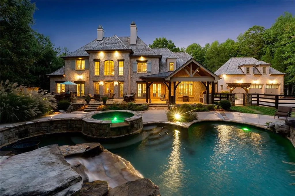 Ball Ground, Georgia 30107, United States, 5 Bedrooms Bedrooms, ,9 BathroomsBathrooms,Residential,Pending,43763